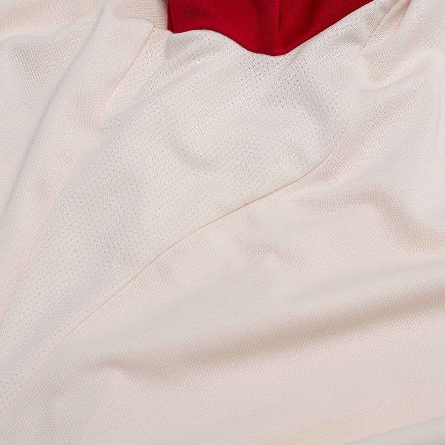 Liverpool Away Shirt 2025/26
