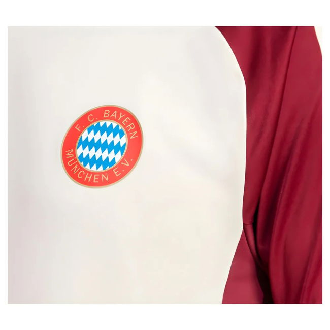 2024-2025 Bayern Munich Official Training - Vintage Comfort Fit -