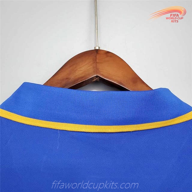 Italy 1996 EuroCup Home Football Kit