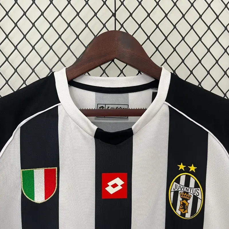 Cheap 2002-2003 Juventus Jersey retro kit