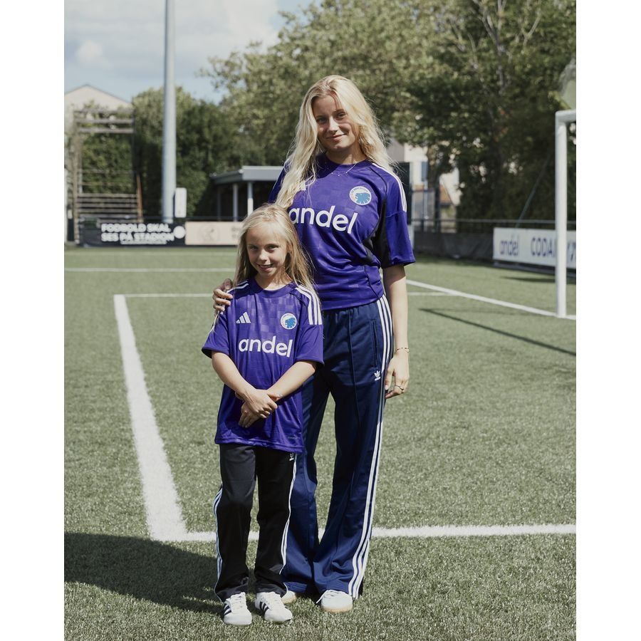 Fc Copenhagen Women's Away Shirt 2025/26 For Algeria Football Fans