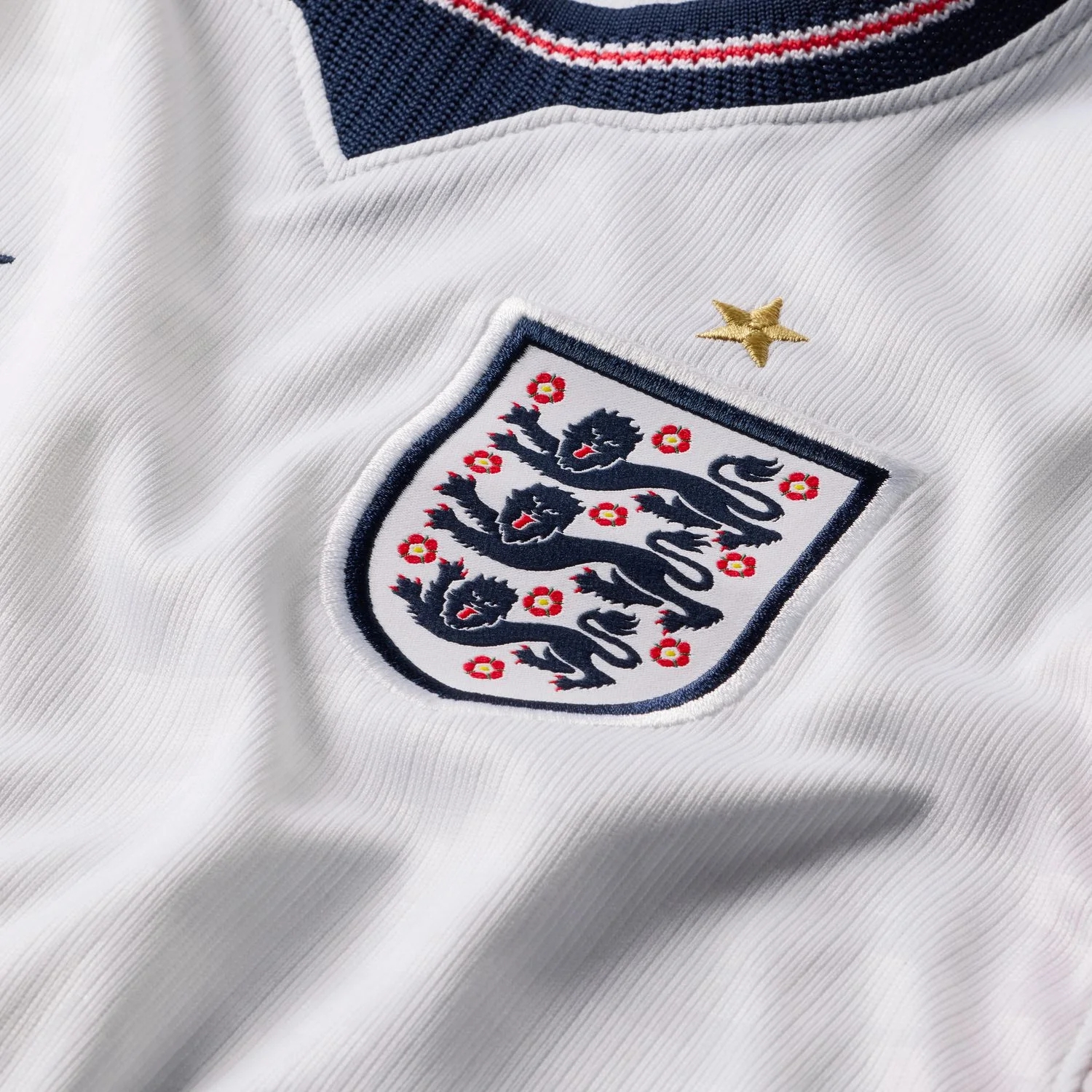 England 2026 Home Youth Jersey - Three Lions Junior Heritage Kit