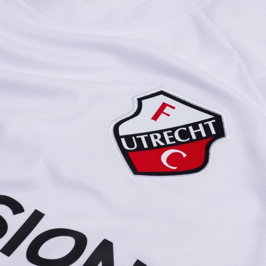 Fc Utrecht Home Shirt 2025/26 In Multiple Adult Sizes