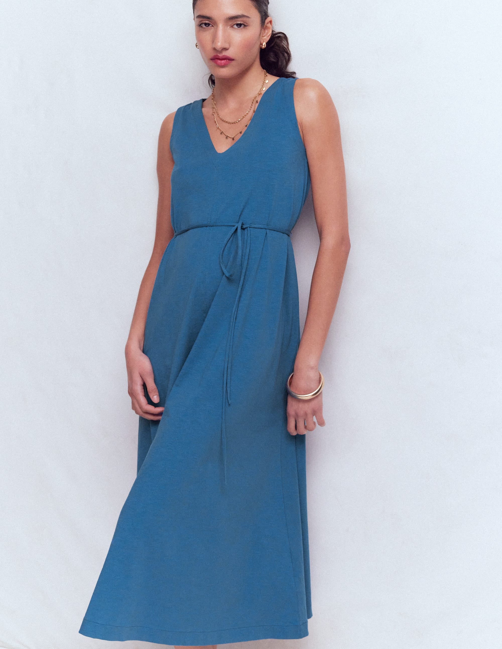 Mia V-neck Jersey Midi Dress