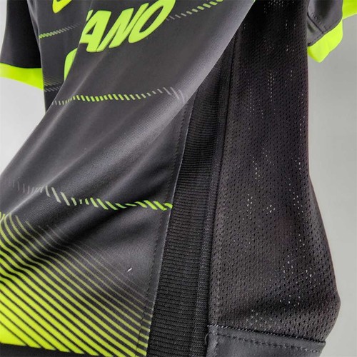 Premium 2022 International Camiseta Green With Modern Design -