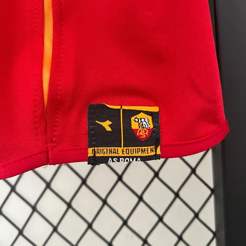 2004-2005 Roma Jersey retro kit