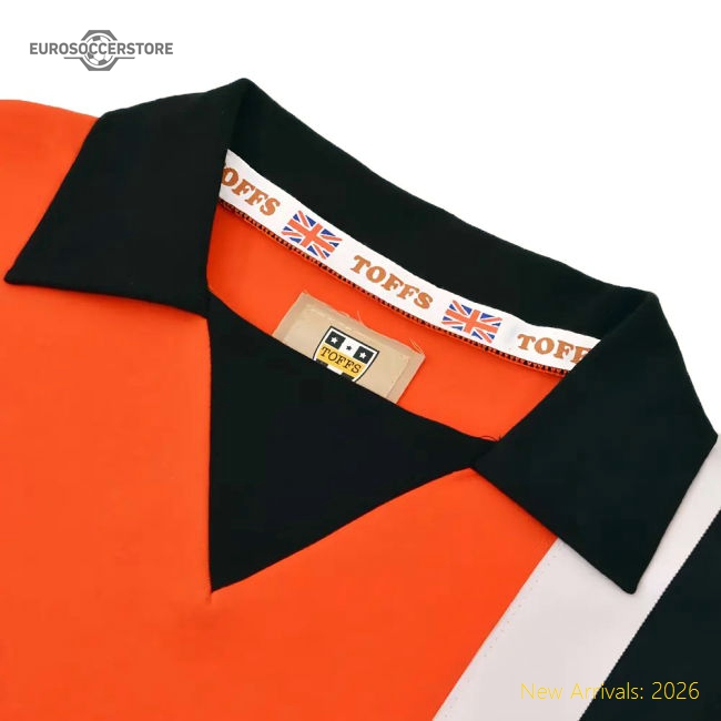 Premium-grade Luton Town 1970s Retro Football Shirt - Collectors Item