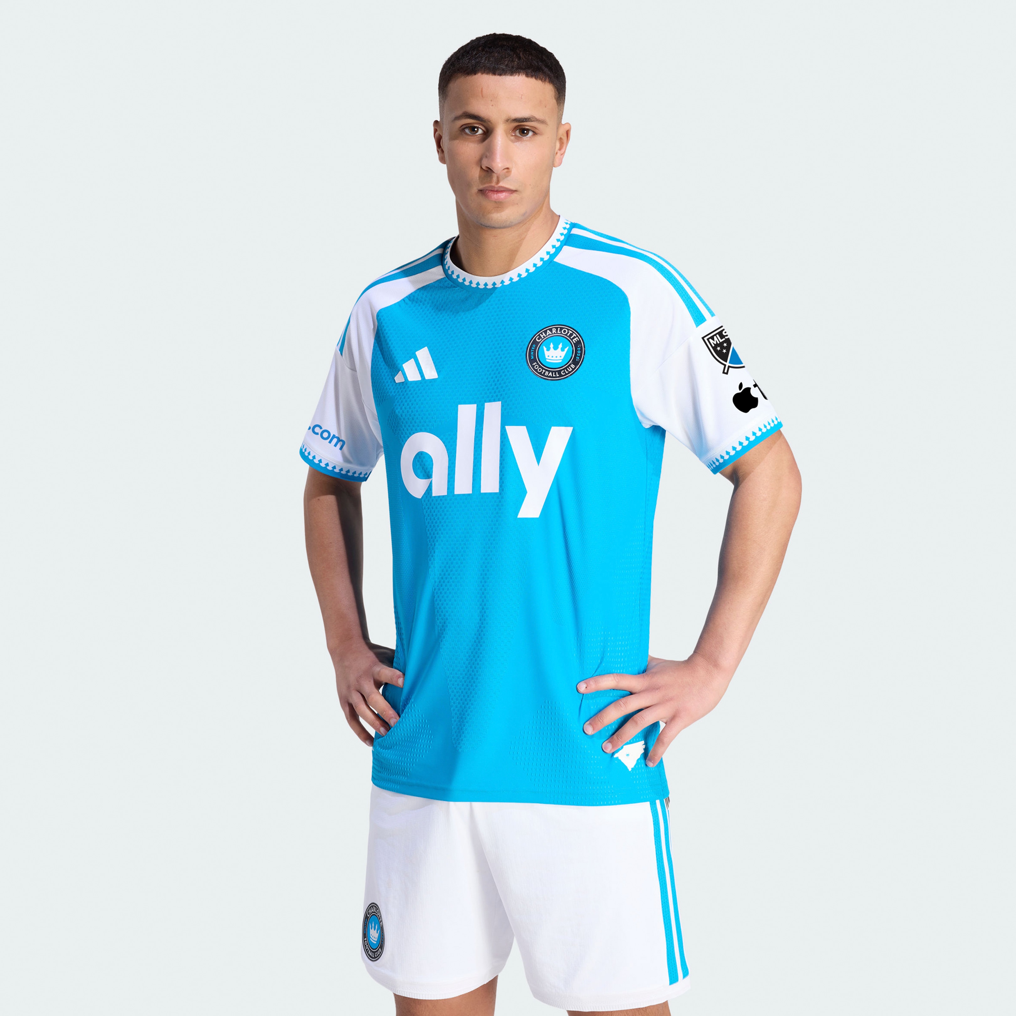 [SJH] Charlotte FC 2026 Carolina Kit: Crowns Up On-Field Authentic Patch Jersey - Blue