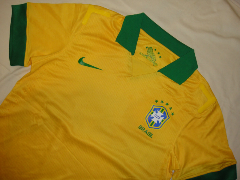 Lightweight 13-14 Brazil Home Yellow Jersey KitShirtShort