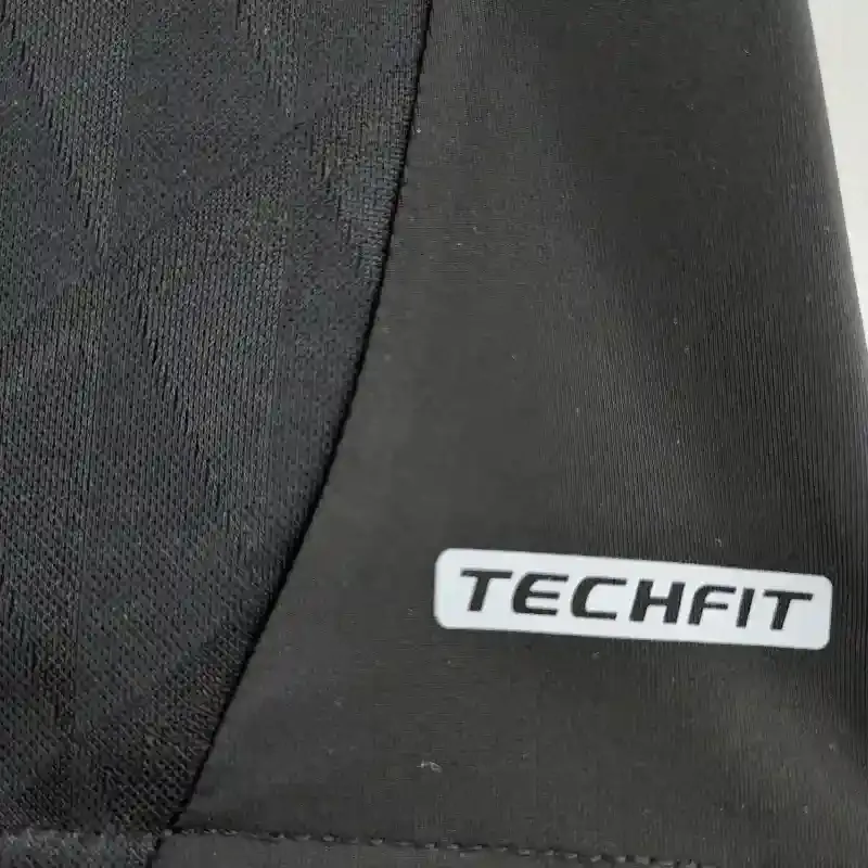 Cheap 2010-2011 Liverpool Third retro kit