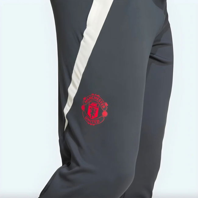 Man Utd Classic Jersey 2024-2025 #33