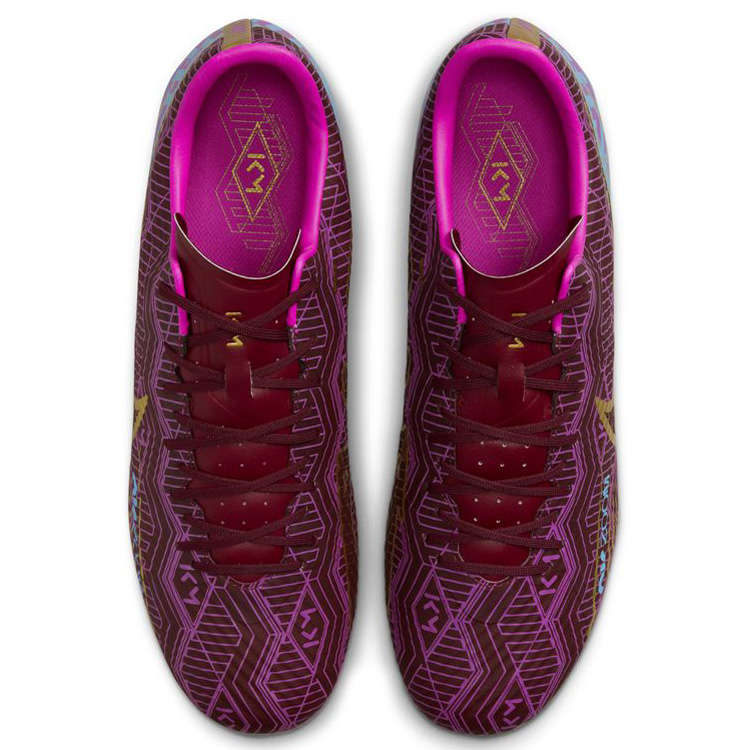 Nike Your Favorite Team Authentic Football Shirt 2024/25 economical