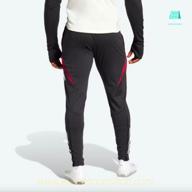 2025 Man Utd Training Pants (Black)
