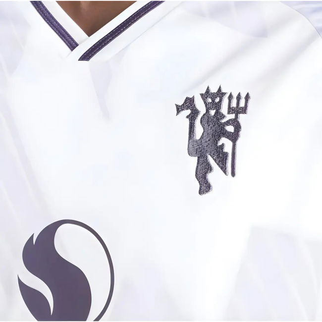 2025-2026 Man Utd Away Kit (Kids) (Mainoo 37)