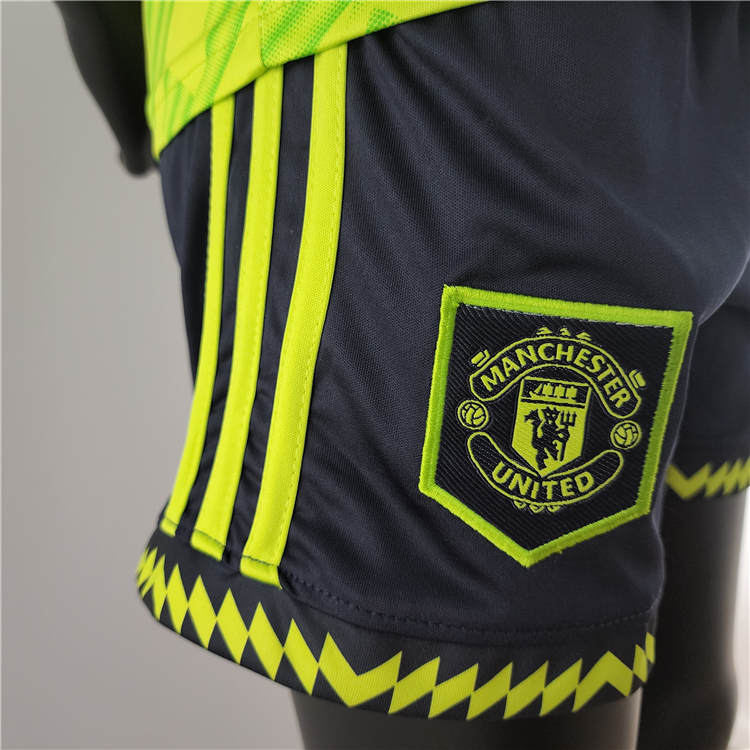 Official Man Utd Kids Manchester United 2223 Third Green Soccer Kit