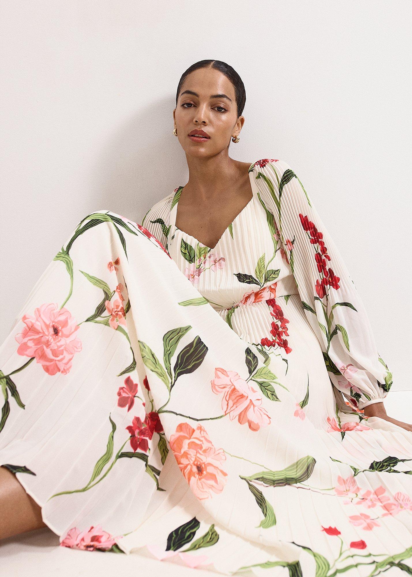 Petite Reanna Floral Pleated Maxi Dress