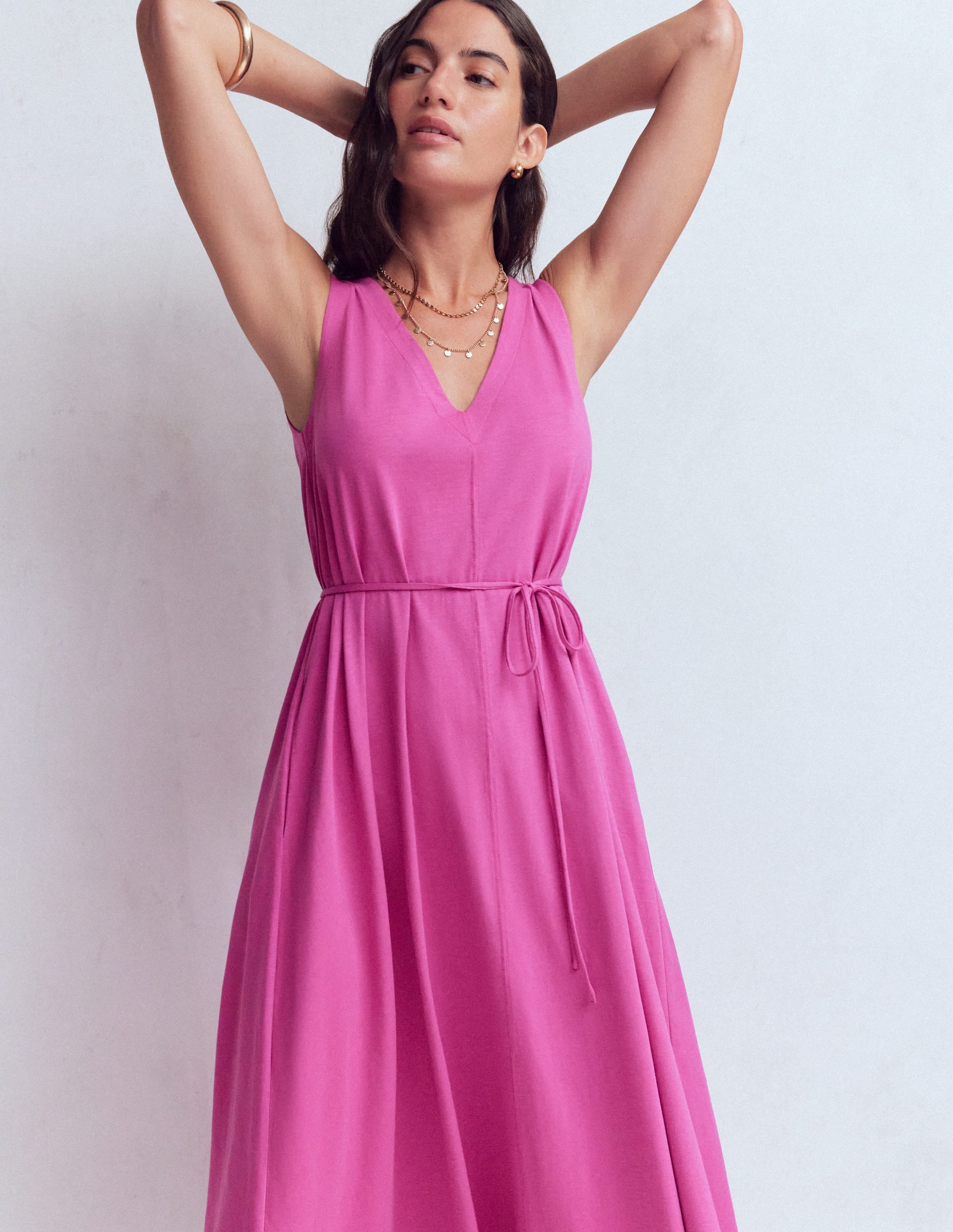Mia V-neck Jersey Midi Dress
