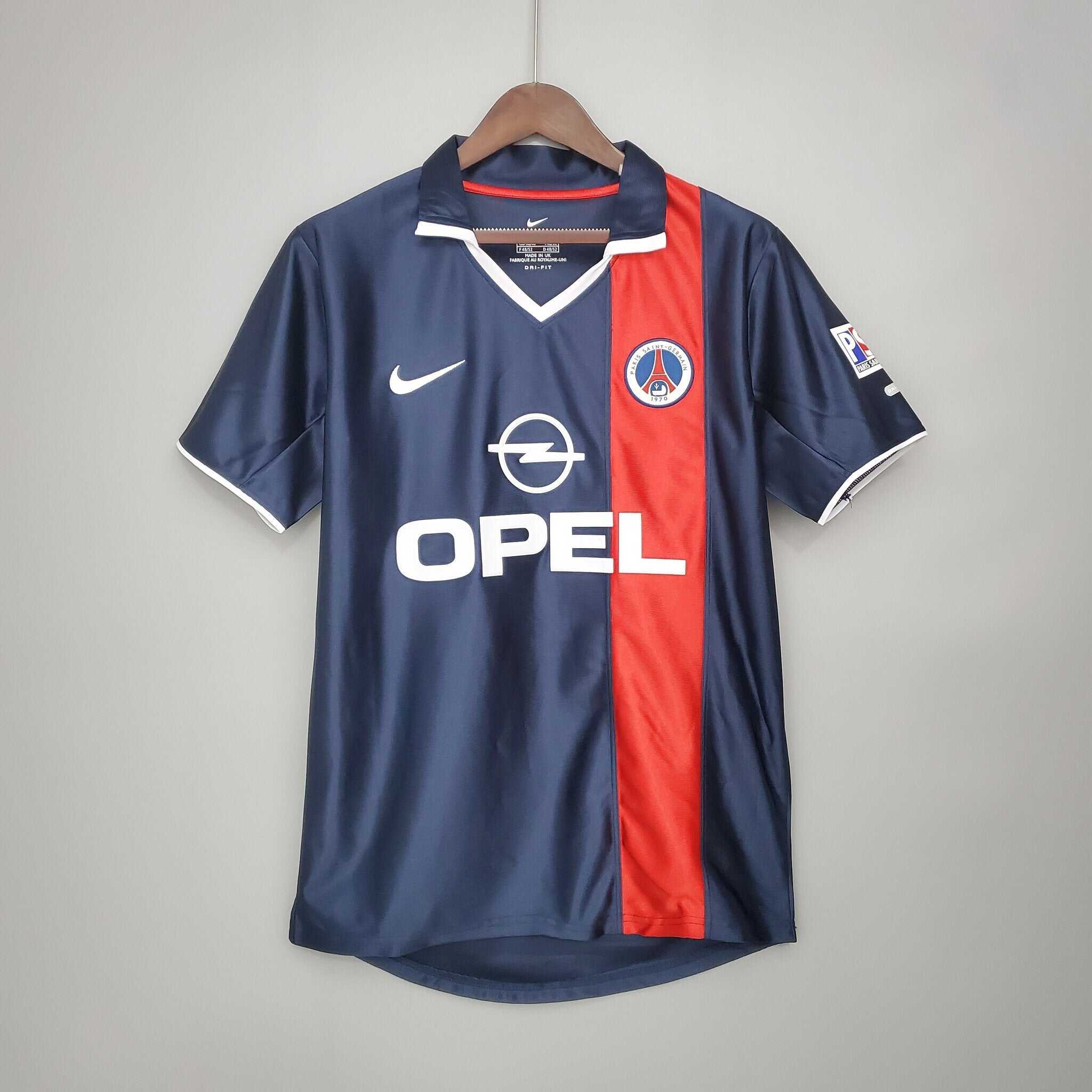 Cheap 2001-2002 Paris Saint Germain kit