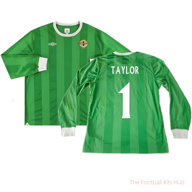 Northern Ireland 2010-12 Long Sleeve Home Shirt ((Good) XL) (Taylor 1)