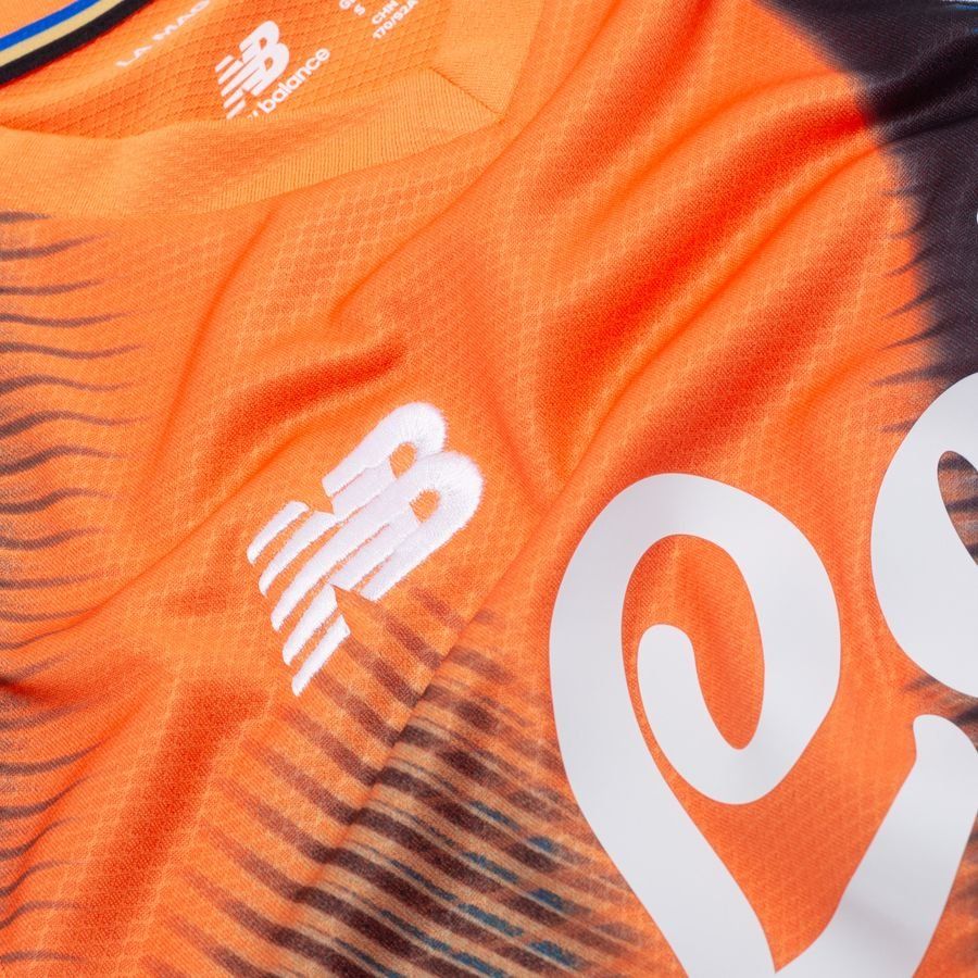 Atalanta Third Shirt 2025/26 For Algeria Football Fans