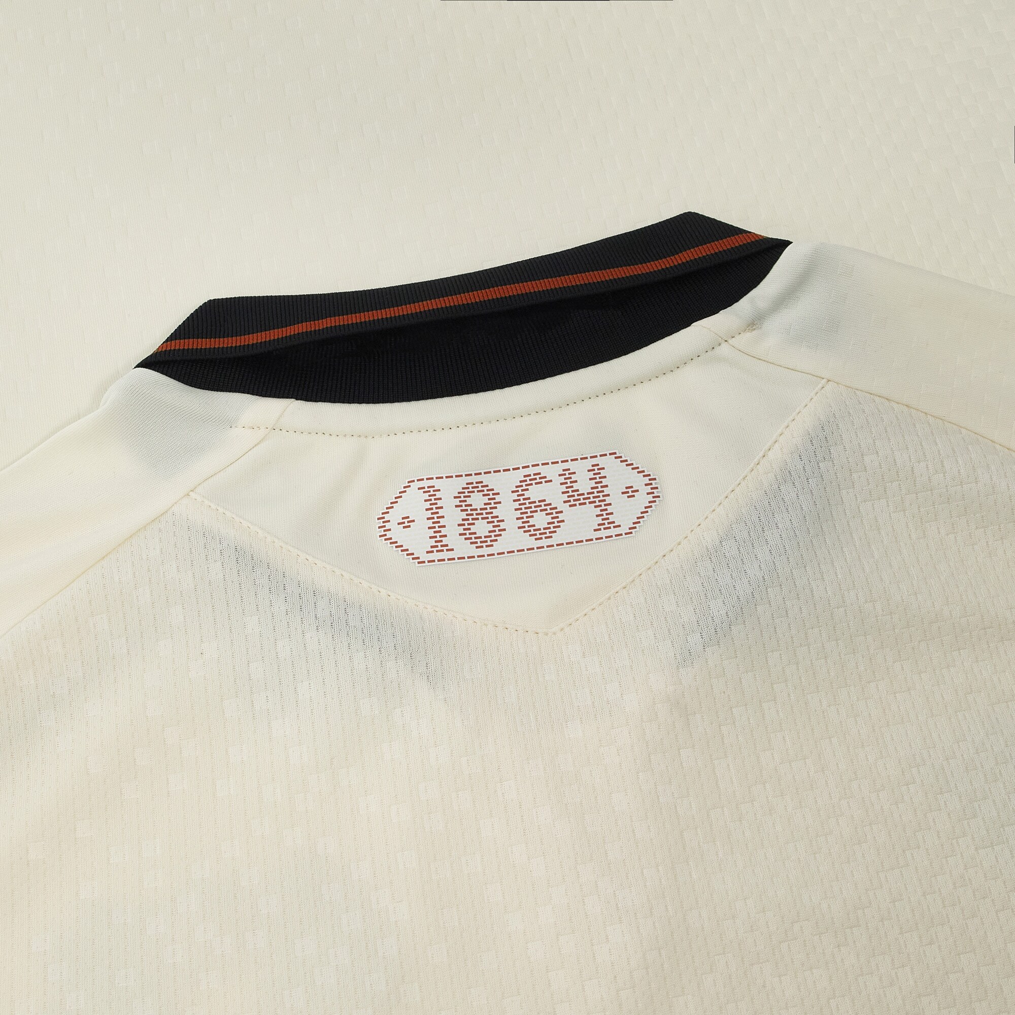 [SJH] Wrexham Women's 2026/27 Third Replica Jersey - Cream