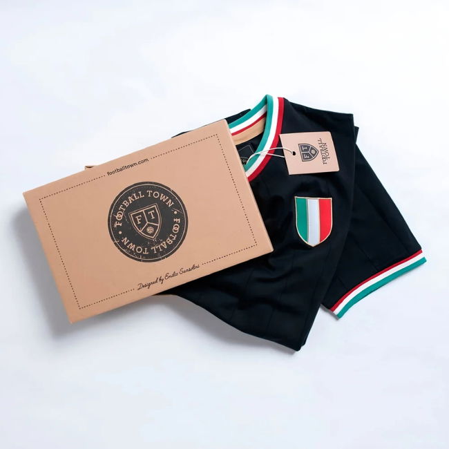 Vintage Italy Gli Azzurri Black Soccer Jersey Holland Holland