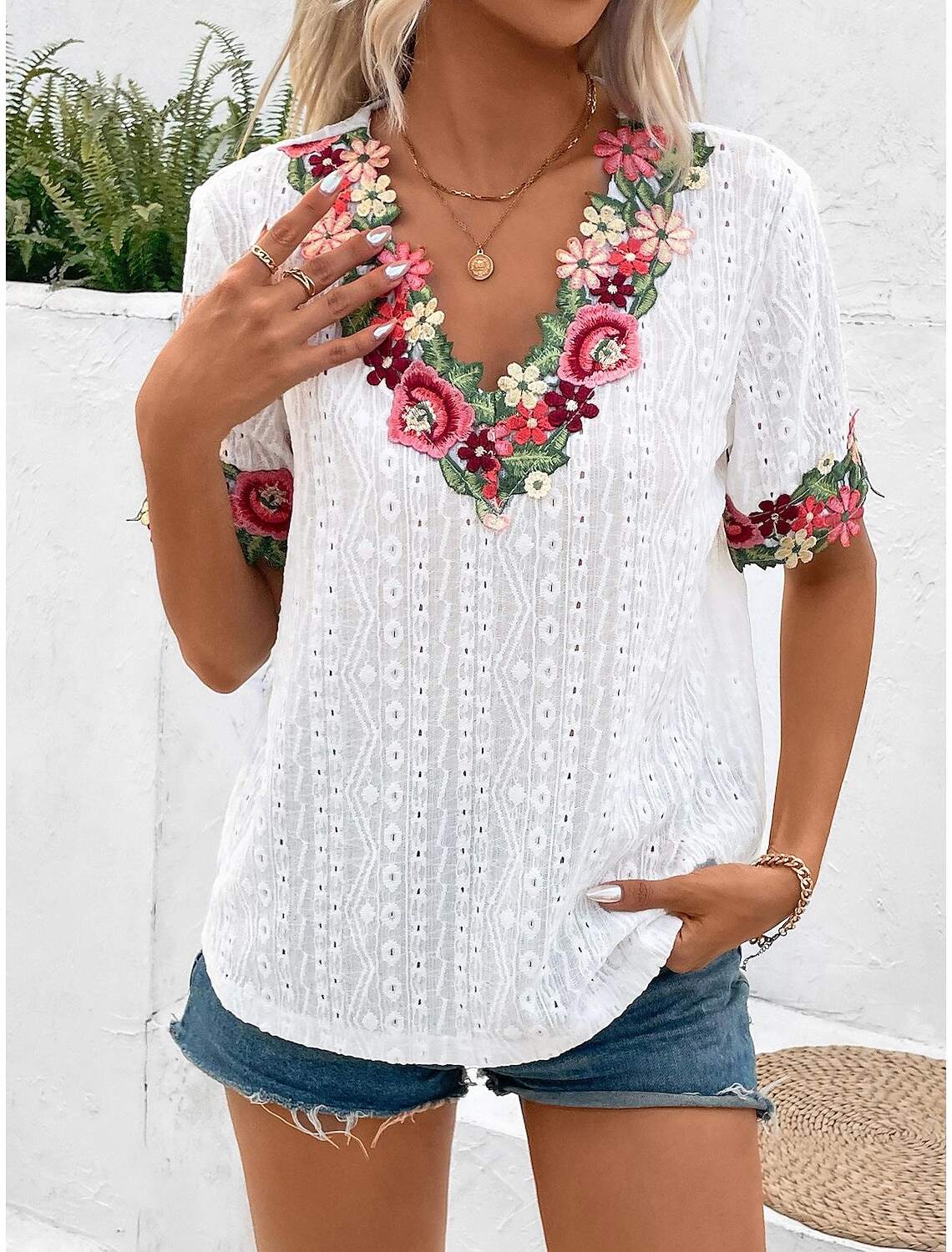 Women's Elegant Lace Tops Eyelet Blouse Floral Embroidery V-Neck Half Sleeve Summer Casual Outdoor Everyday Wear Romantic Petite Tops Summer Holiday Wear