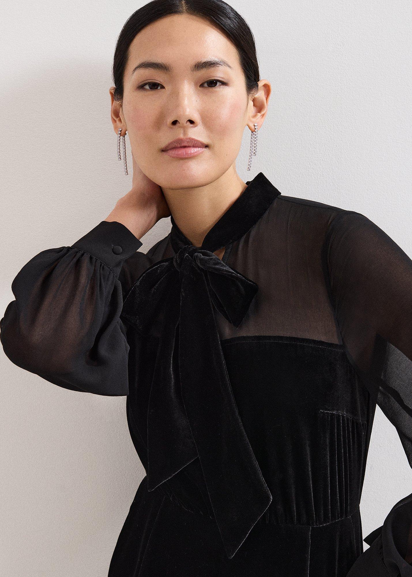 Petite Magie Black Velvet Tie Neck Jumpsuit