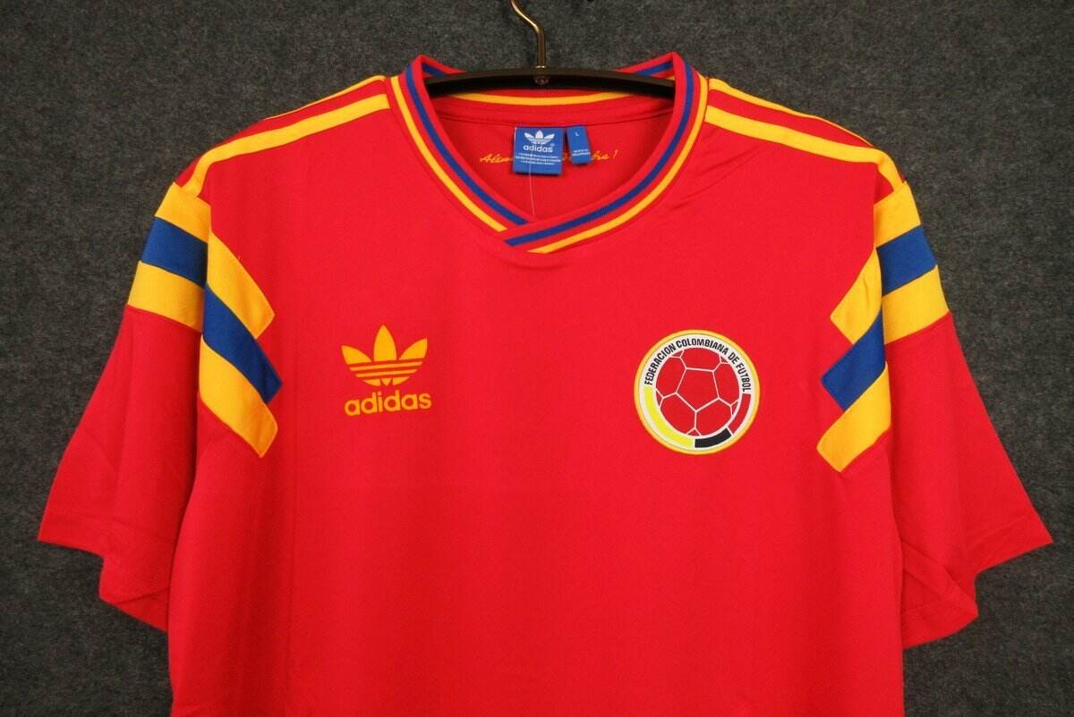 Cheap 1990 Colombia away retro kit