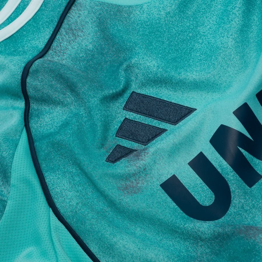 Fc Copenhagen Third Shirt 2025/26 In Multiple Adult Sizes