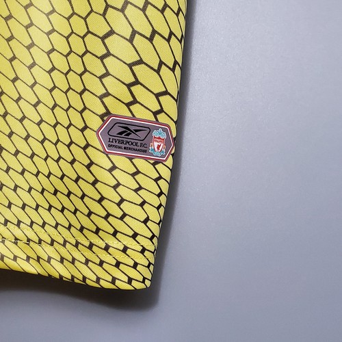 Premium 2004 International Camiseta Yellow With Modern Design