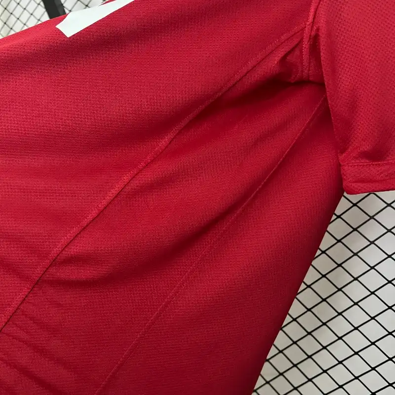 2011-2012 Manchester United Jersey retro kit