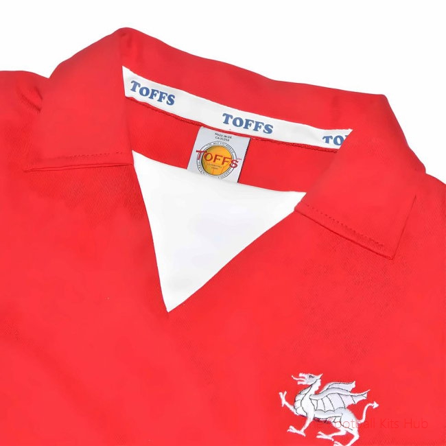 Leyton Orient 1970S Kids Football Shirt (Kids) (Your Name)