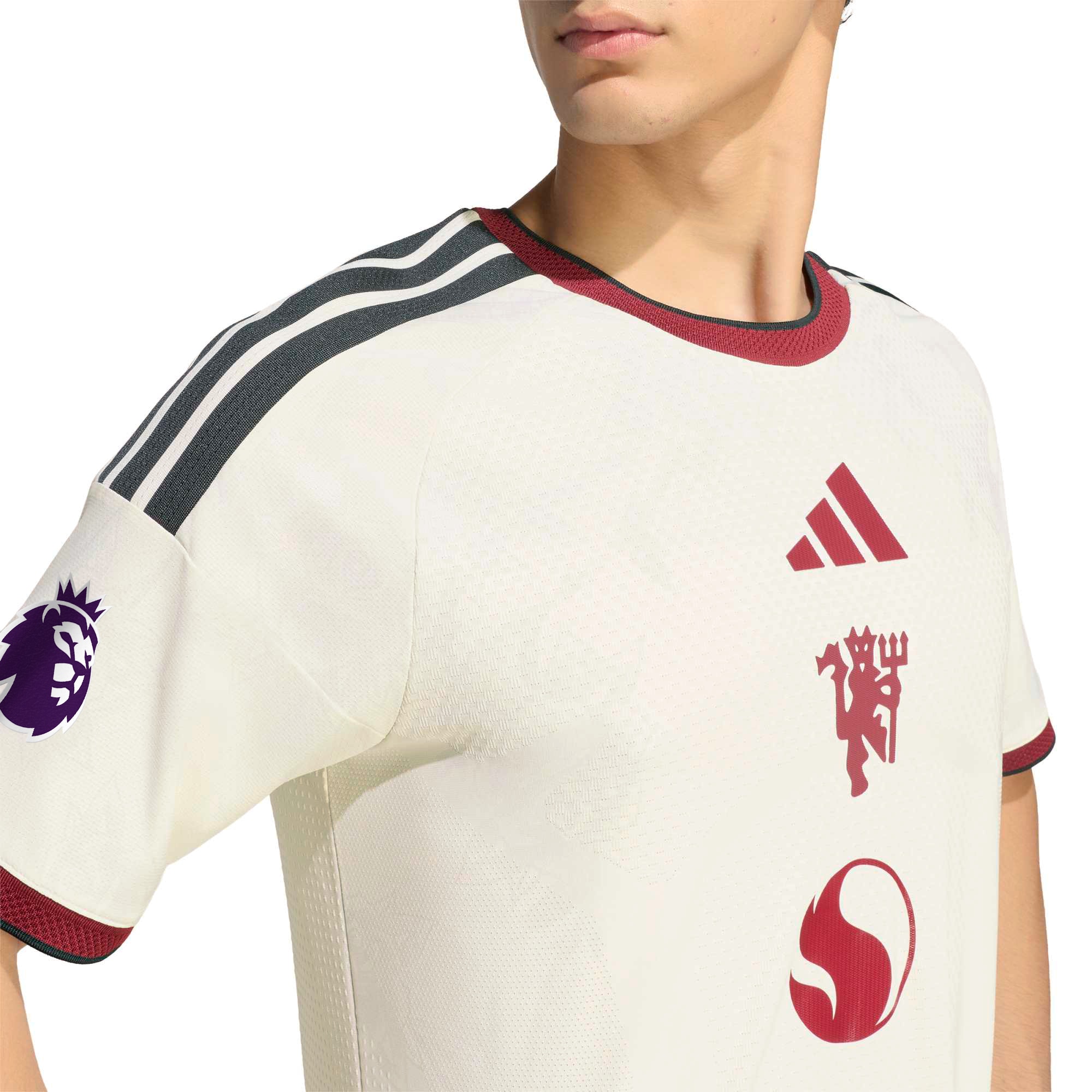 [SJH] Manchester United 2026/27 Third On-Field Authentic Jersey - Cream