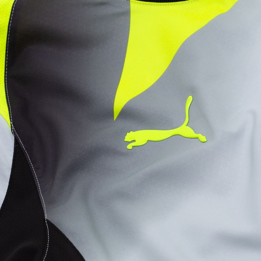 Dortmund Away Shirt 2025/26 Supporter Version In Multiple Adult Sizes