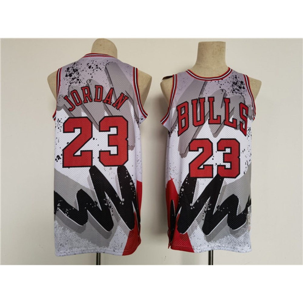 Chicago Bulls 23 Jersey - Game Day Essential