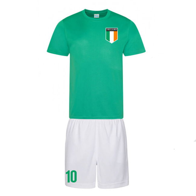 Personalised Republic Of Ireland Training Kit Premium Netherlands