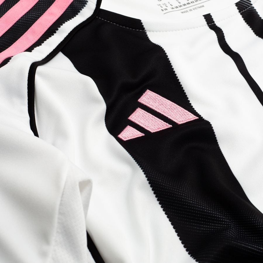 Juventus Home Shirt 2025/26 Women In Multiple Adult Sizes