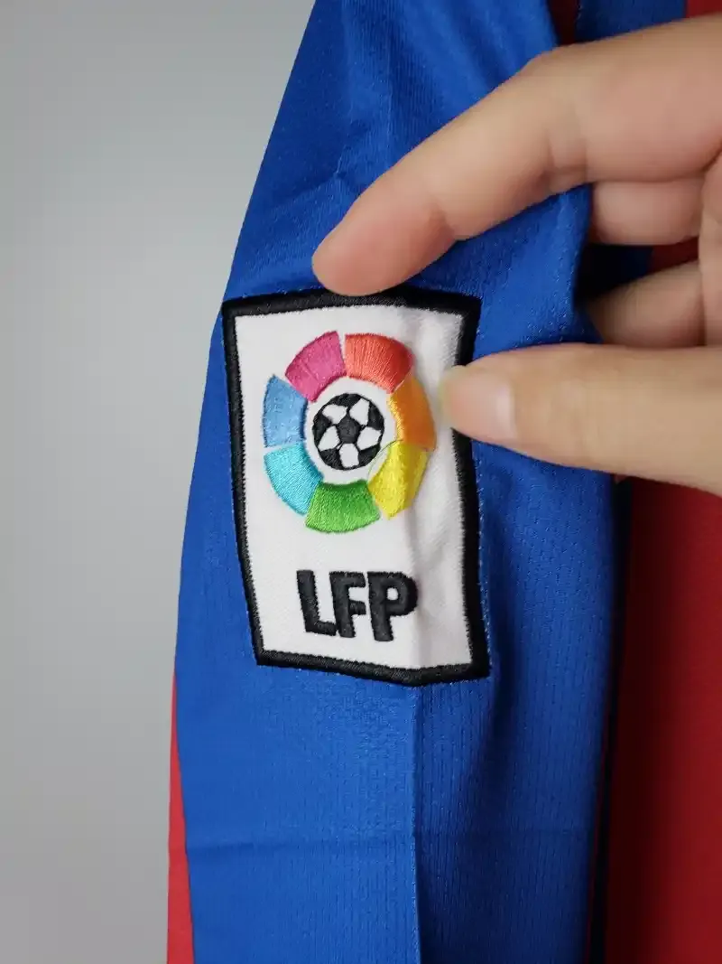 Cheap 2007-2008 Barcelona Long Sleeve Jersey retro kit