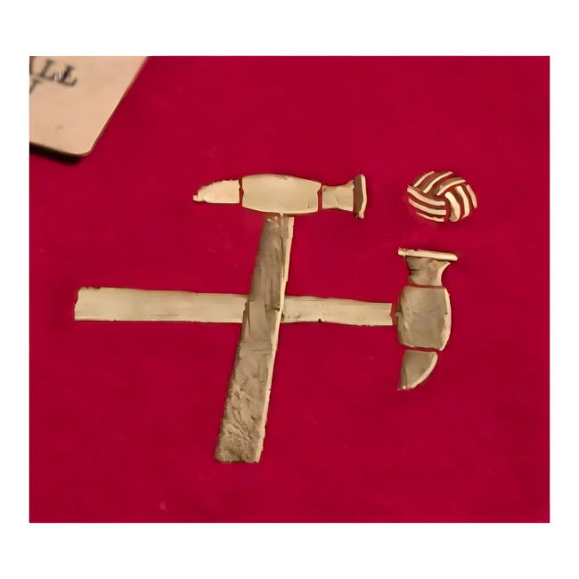 Genuine Bobby Moore Hammers Tribute Football Shirt Perfect Fit