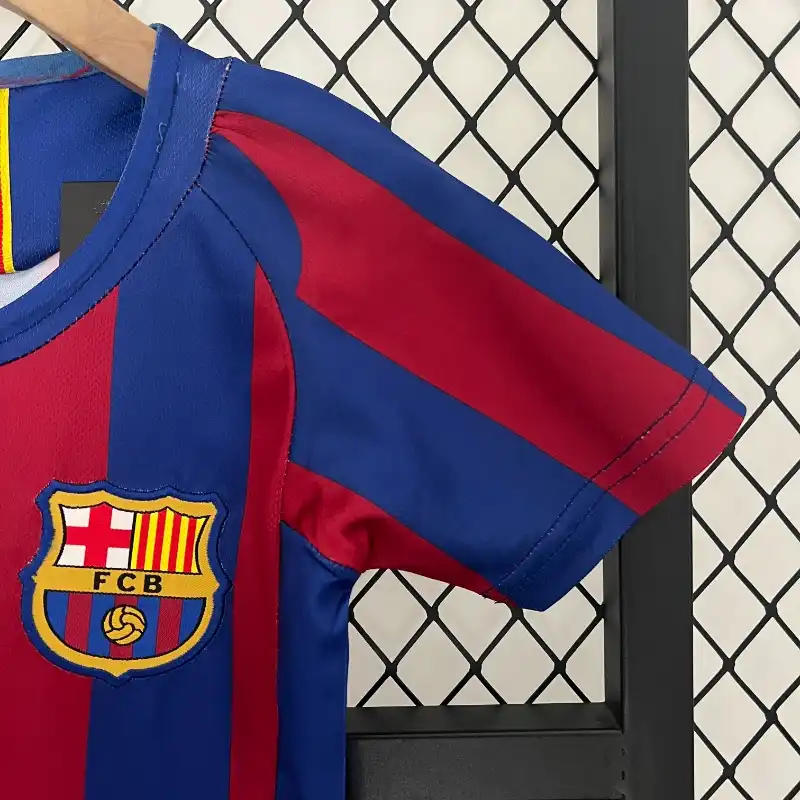 2005-2006 Kids Barcelona Jersey retro kit