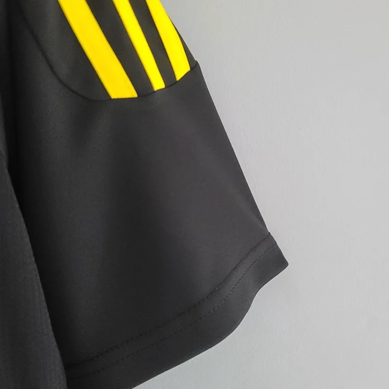 2011-2012 Real Madrid Goalkeeper Soccer retro kit