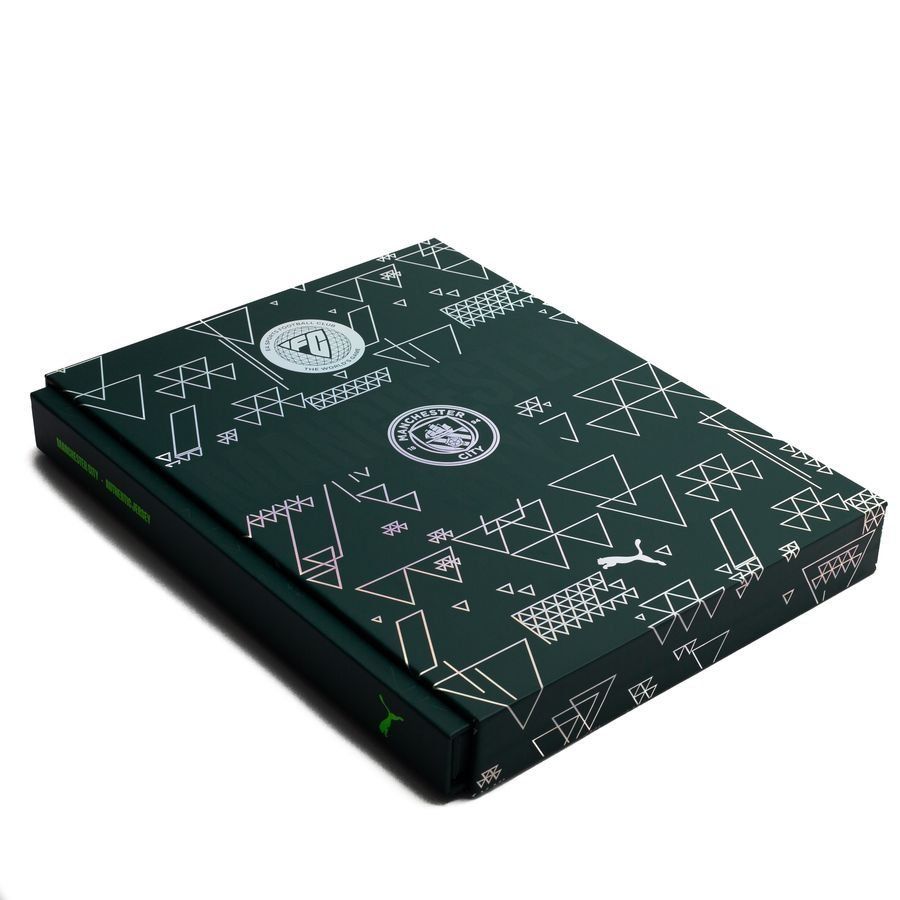 Manchester City X Eafc26 Fourth Shirt 2025/26 Haaland 9