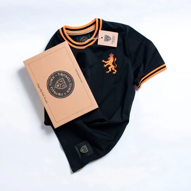 Vintage Holland De Leeuw Black Soccer Jersey Holland Premium