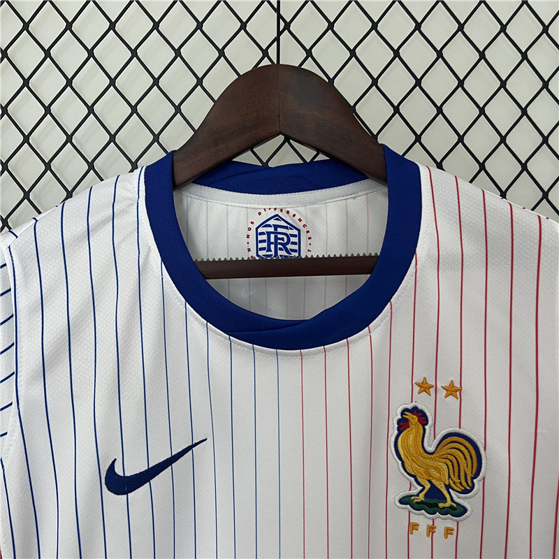 Breathable UEFA Euro 2024 France Away Women's Football Shirt Soccer