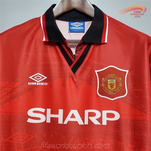Manchester United 94-96 Home Football Kit