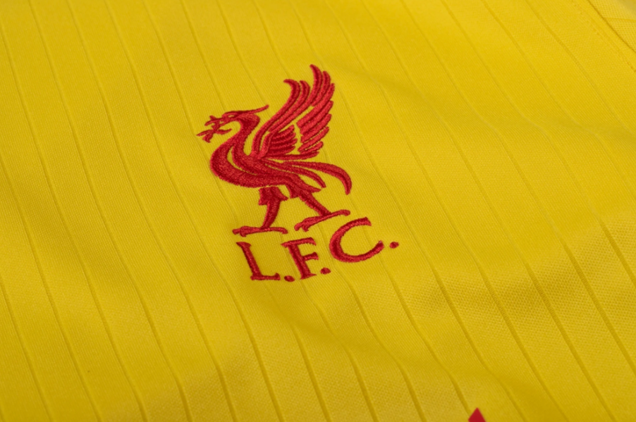 Trendy Official Adult Liv Soccer Star Third Jersey 2021