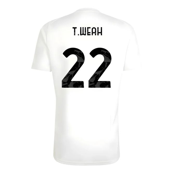 High Quality 2025-2026 Juventus Training With Retro Design