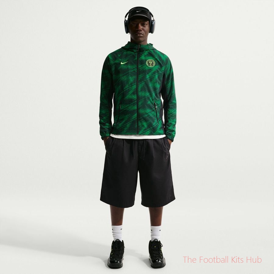 Nigeria Training Jacket Dri-FIT AWF Woven World Cup 2026 - Pine Green/Black/Electric Green