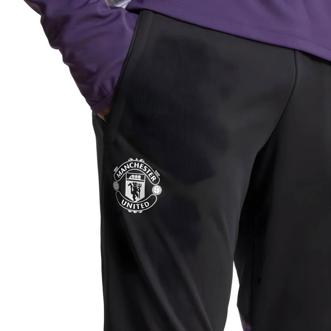 2025-2026 MUN Training - performance kit for Man Utd v1.560